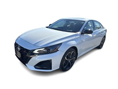 2025 Nissan Altima in Mississauga, Ontario