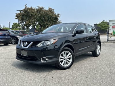 2017 Nissan Qashqai in Mississauga, Ontario