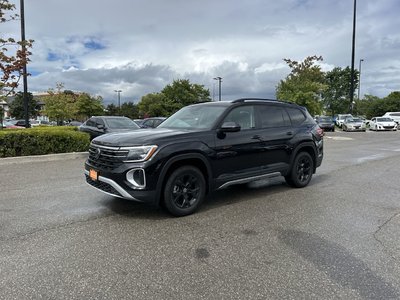 2025 Volkswagen Atlas in Mississauga, Ontario