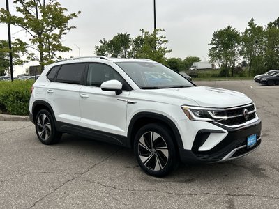 Volkswagen Taos  2023 à Mississauga, Ontario