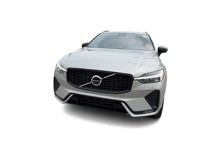 2022 Volvo XC60 in Mississauga, Ontario