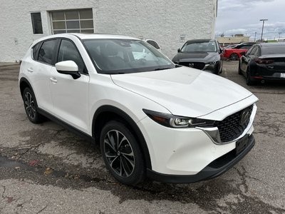Mazda CX-5  2022 à Mississauga, Ontario