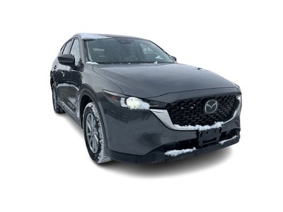 2022 Mazda CX-5 in Mississauga, Ontario