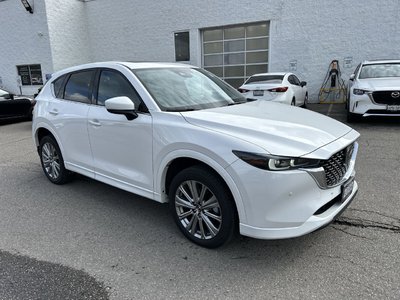2023 Mazda CX-5 in Mississauga, Ontario