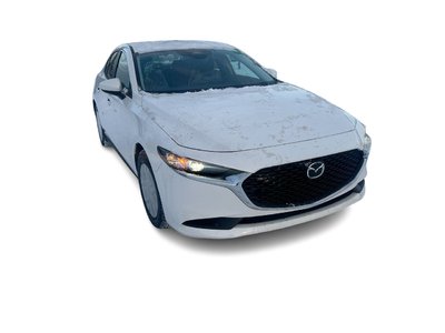 Mazda 3  2025 à Mississauga, Ontario