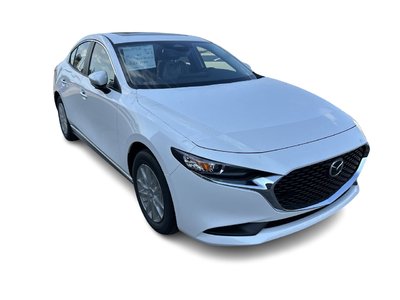 Mazda 3  2026 à Mississauga, Ontario