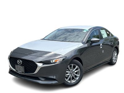 Mazda 3  2026 à Mississauga, Ontario