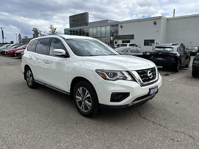 2018 Nissan Pathfinder in Mississauga, Ontario