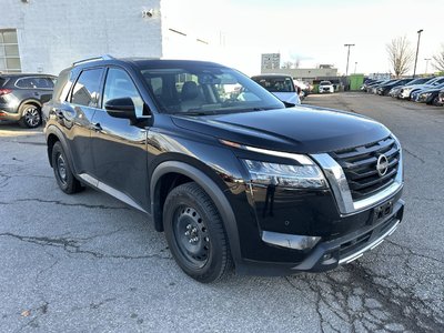 Nissan Pathfinder  2023 à Mississauga, Ontario