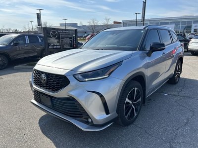 2022 Toyota Highlander in Mississauga, Ontario