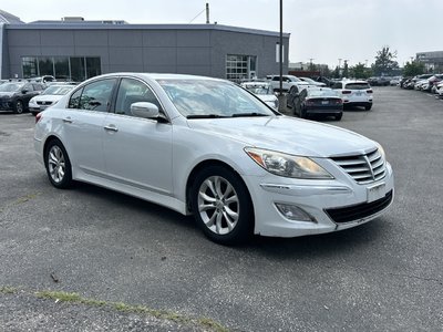 2012 Hyundai Genesis in Mississauga, Ontario