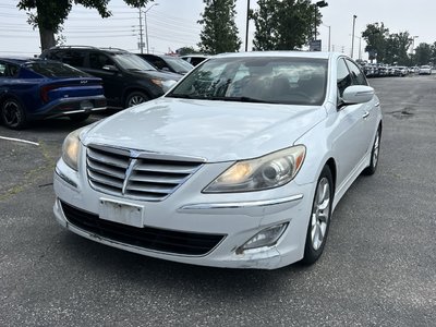 2012 Hyundai Genesis in Mississauga, Ontario