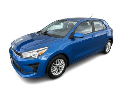 Kia Rio 5-door  2023 à Mississauga, Ontario