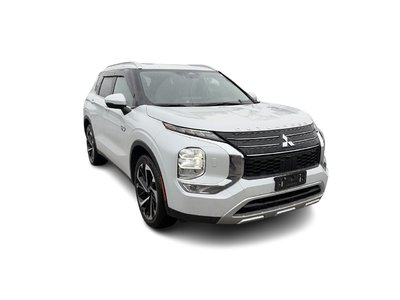 2023 Mitsubishi Outlander PHEV in Mississauga, Ontario