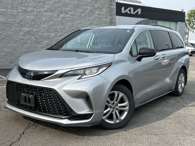 Toyota Sienna Hybrid  2021 à Mississauga, Ontario