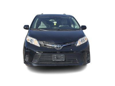 2018 Toyota Sienna in Mississauga, Ontario