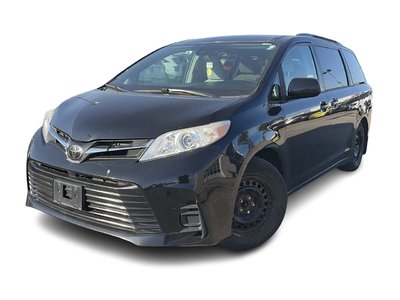 2018 Toyota Sienna in Mississauga, Ontario