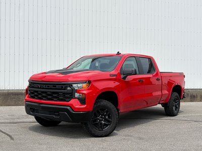 Chevrolet Silverado 1500 Custom Trail Boss 2026 Chalut auto, votre concessionnaire Cadillac depuis près de 60 ans