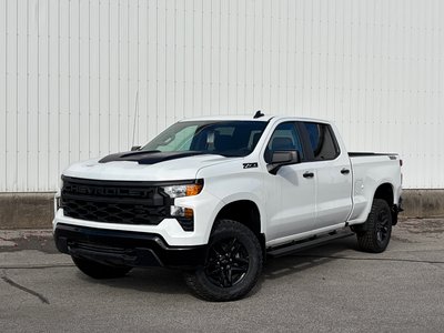 Chevrolet Silverado 1500 Custom Trail Boss 2026 Chalut auto, votre concessionnaire Chevrolet, Buick, GMC et Cadillac du grand Joliette