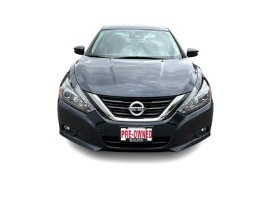 2017  Altima in North Vancouver, British Columbia