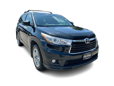2014 Toyota Highlander in North Vancouver, British Columbia