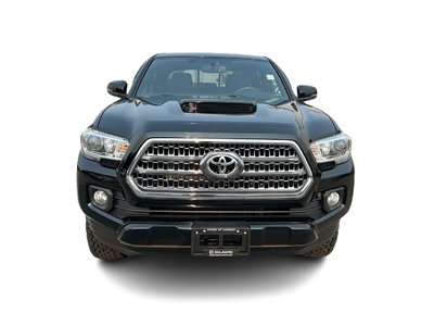 2016 Toyota Tacoma in Vancouver, British Columbia