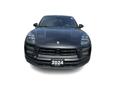 2024 Porsche Macan in Scarborough, Ontario