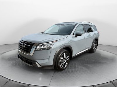 Nissan Pathfinder Platinum 2024