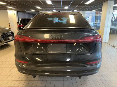 Audi E-tron Sportback  2022 à Vancouver, Colombie-Britannique