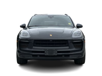 Porsche Macan  2022 à Vancouver, Colombie-Britannique