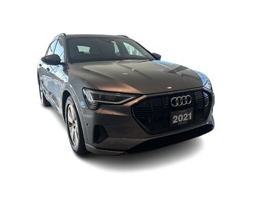 Audi e-tron  2021 à Toronto, Ontario