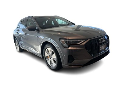 Audi e-tron  2021 à Toronto, Ontario