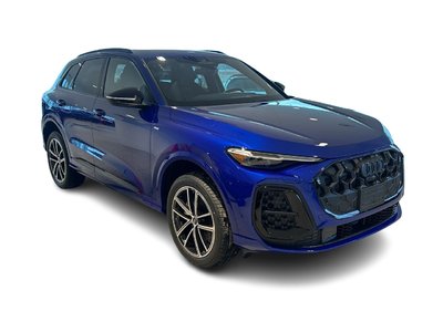 Audi Q5  2025 à Toronto, Ontario