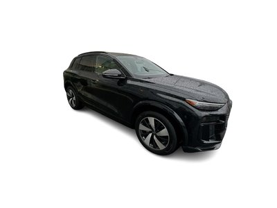 Audi Q6 e-tron  2025 à Toronto, Ontario