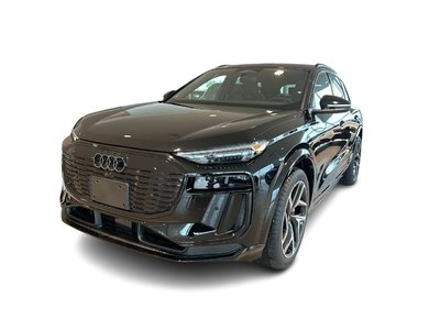 Audi SQ6 e-tron  2025 à Toronto, Ontario