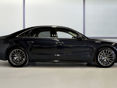 2017 Audi A8 in St-Bruno, Quebec