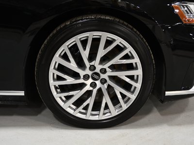 Audi A8  2021 à St-Bruno, Québec