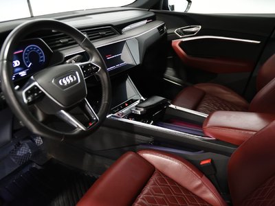 Audi e-tron S Sportback  2022 à St-Bruno, Québec