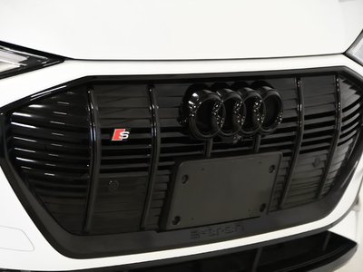 Audi e-tron S Sportback  2022 à St-Bruno, Québec