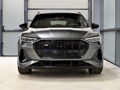 Audi e-tron  2023 à St-Bruno, Québec