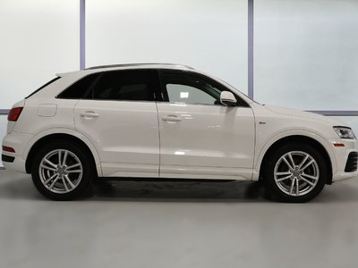 Audi Q3  2016 à St-Bruno, Québec
