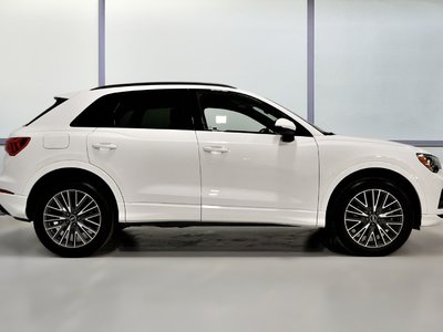 Audi Q3  2022 à St-Bruno, Québec