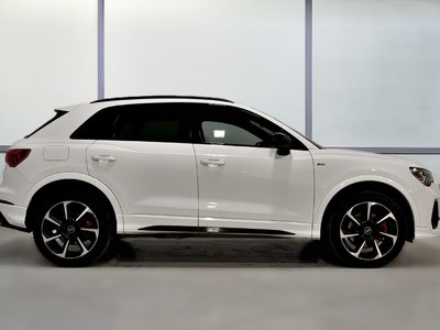 Audi Q3  2022 à St-Bruno, Québec