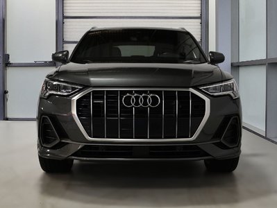 Audi Q3  2023 à St-Bruno, Québec