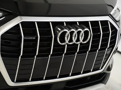 Audi Q3  2023 à St-Bruno, Québec