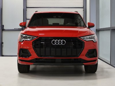 Audi Q3  2023 à St-Bruno, Québec