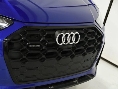 Audi Q5 TFSI e  2023 à St-Bruno, Québec