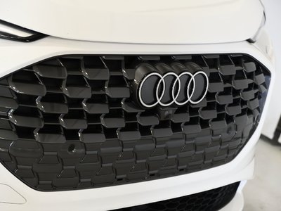 Audi Q5  2025 à St-Bruno, Québec