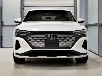 2024 Audi Q8 e-tron in St-Bruno, Quebec