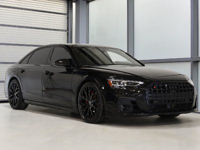 Audi S8  2022 à St-Bruno, Québec